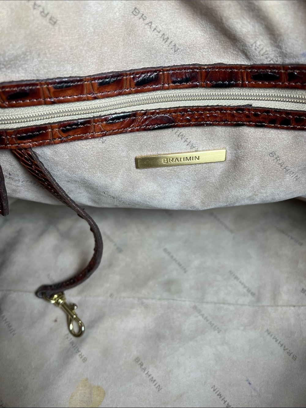 EUC Brahmin Satchel in Pecan Melbourne Croc Embossed Leather Luxury bag, purse - Picture 14 of 17